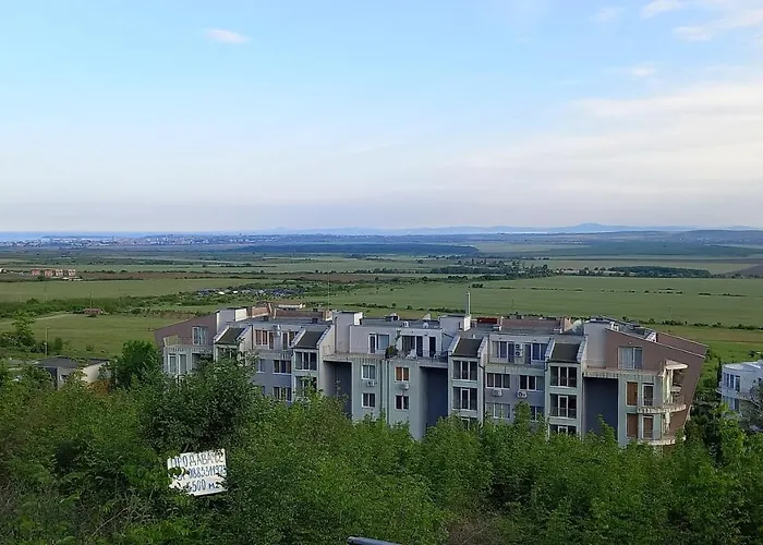 в комплексе сансет кошарица,солнечный берег Апартаменты